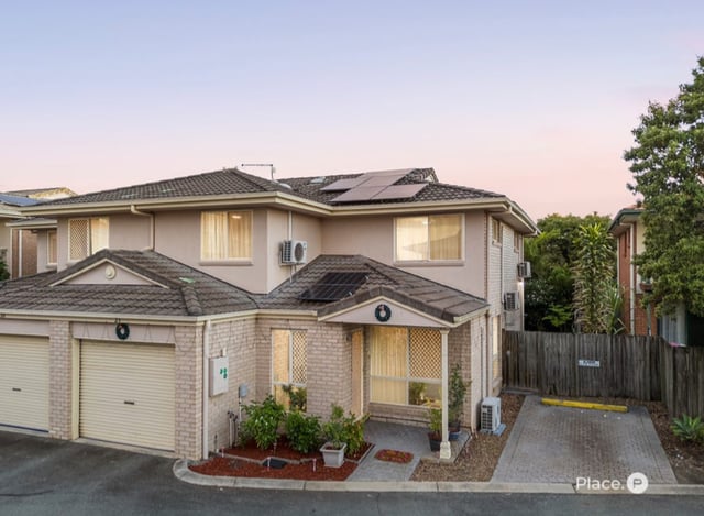 Calamvale rental property exterior before tenant move-out