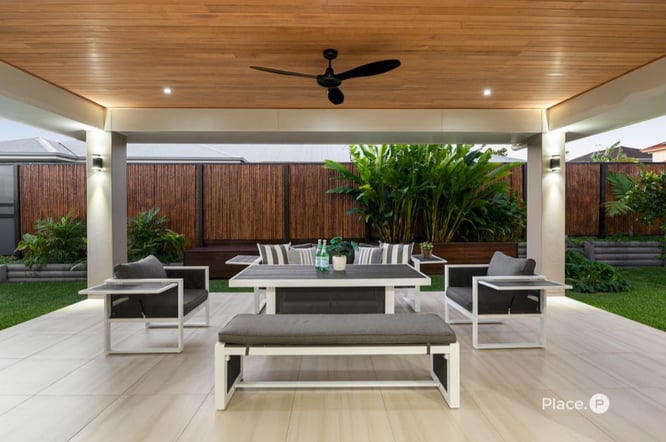 Maintenance check for a Sunnybank rental home