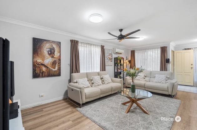 Living room inspection record in a Calamvale rental property